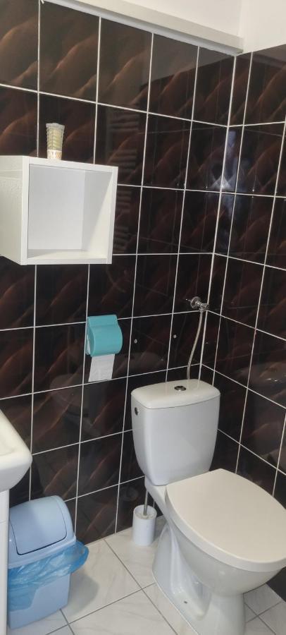 Unibal - Pokoje Goscinne Unieście Buitenkant foto