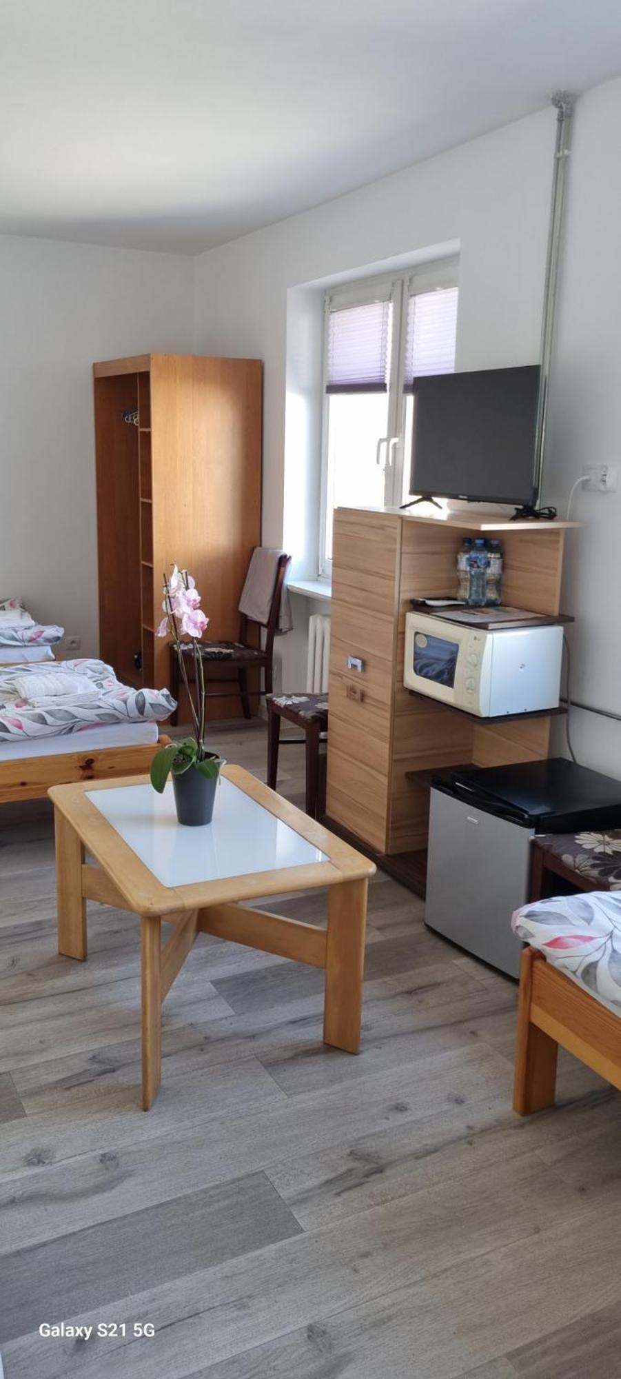 Unibal - Pokoje Goscinne Unieście Buitenkant foto